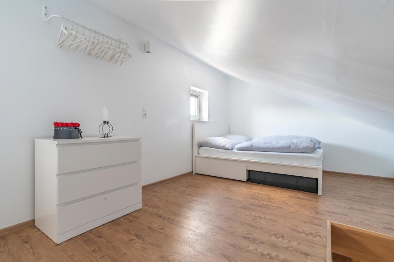 Stylish 2 Room Maisonette Hannover - Contactless Check-In Exteriör bild